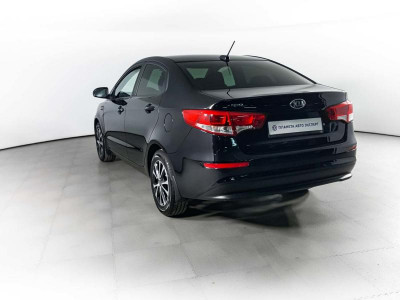 Kia Rio 1.6 MT (123 л. с.)