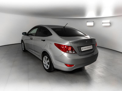 Hyundai Solaris 1.6 MT (123 л. с.)