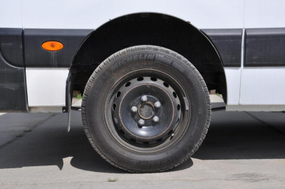 Renault Master 2.3 dCi MT RWD L4H3 4500 (125 л. с.'12)